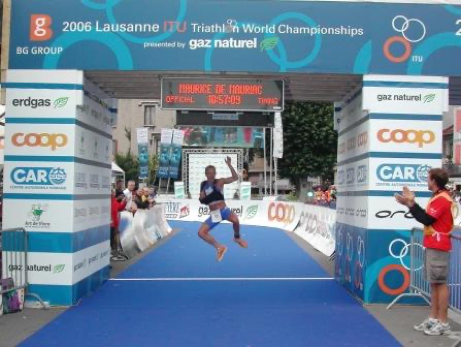 Yannick Bourseaux — photo 3 of 5